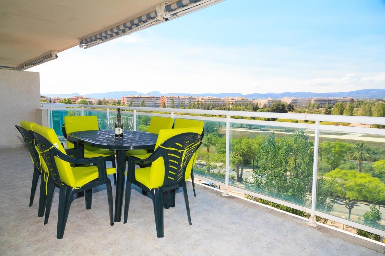 Uhc Village Park Apartments Salou Exteriér fotografie