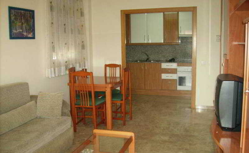 Uhc Village Park Apartments Salou Exteriér fotografie